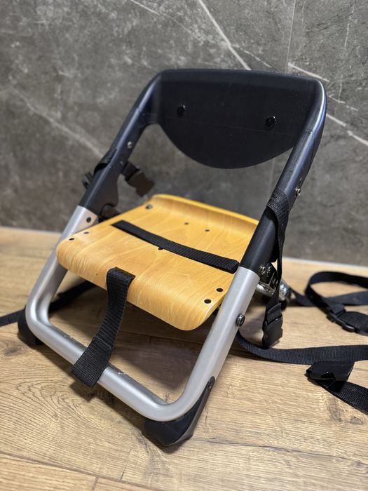 Компактний брендовий стілець для годування Concord Lima