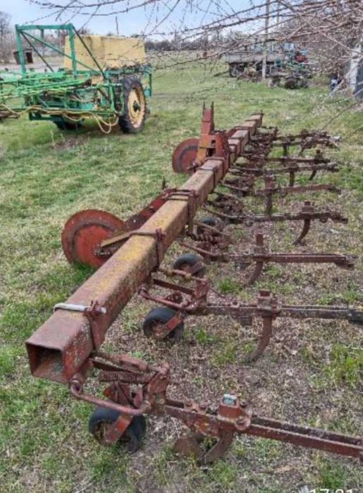 Продам культіватор КПС 4 та КРН 5.6