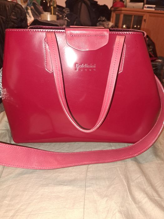 Baldinini фирменная кожаная сумка оригиеал из шотландии.