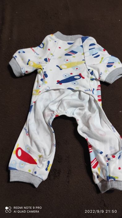 Одяг   для   собачок двох видів