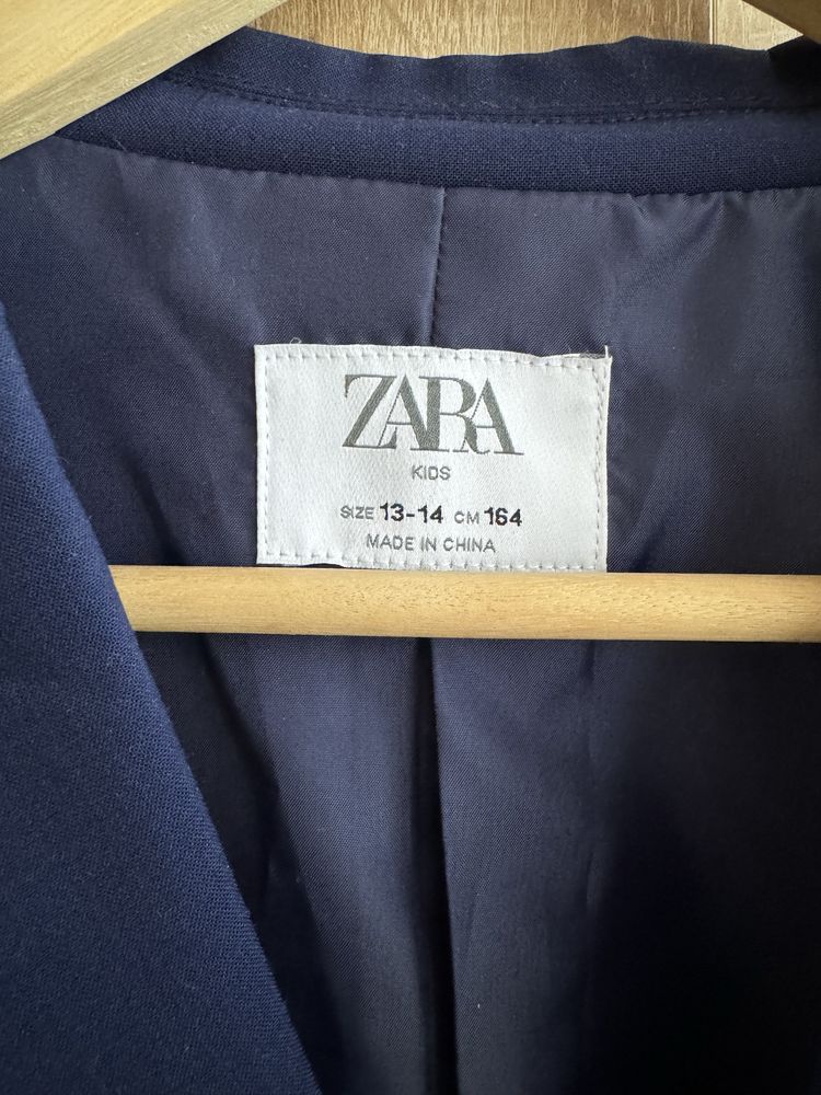 Костюм классический на мальчика ZARA extrafine wool Новый!