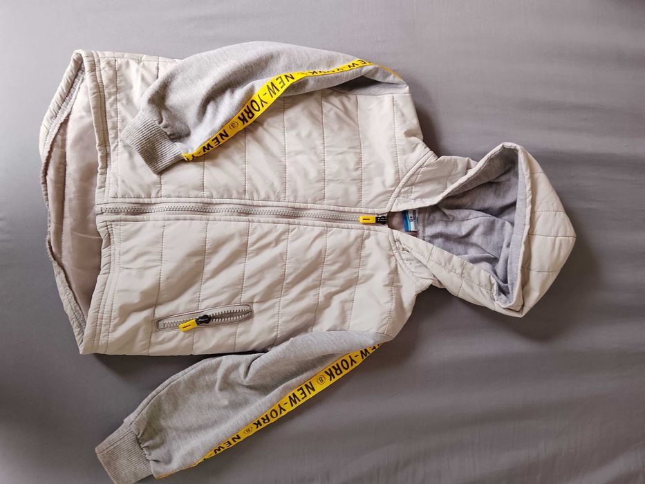 Bluza z kapturem 98/104