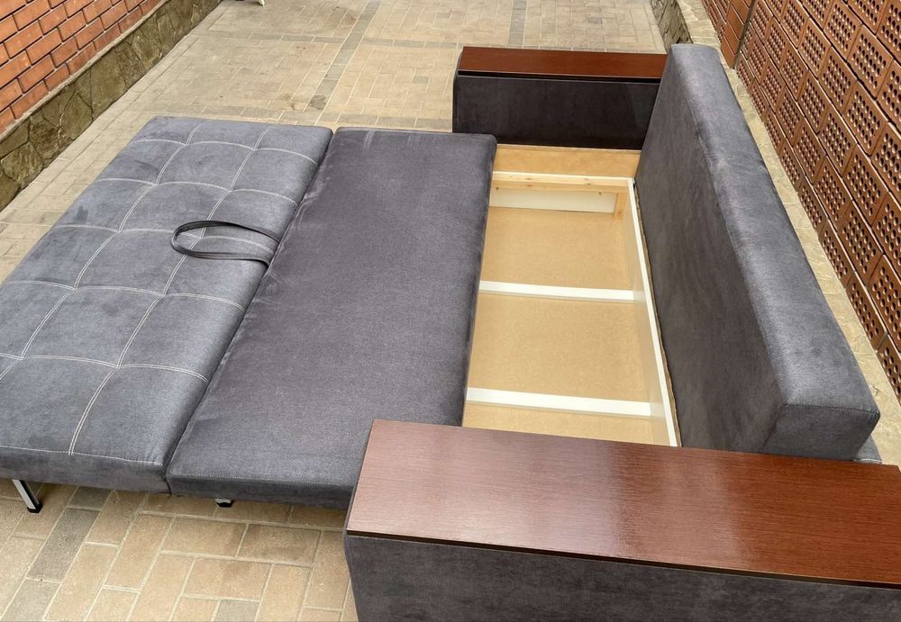 Сучасний диван з підлокітниками-тумбами з ВЕЛИЧЕЗНИМ сп.містцем 162см