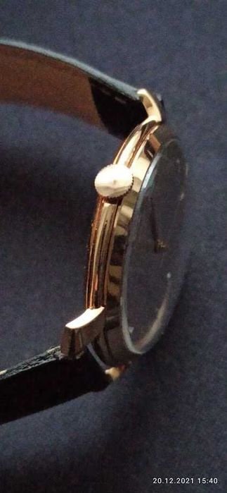 Zegarek IWC   Schaffhausen,  złoty 18k/750, płetwy rekina