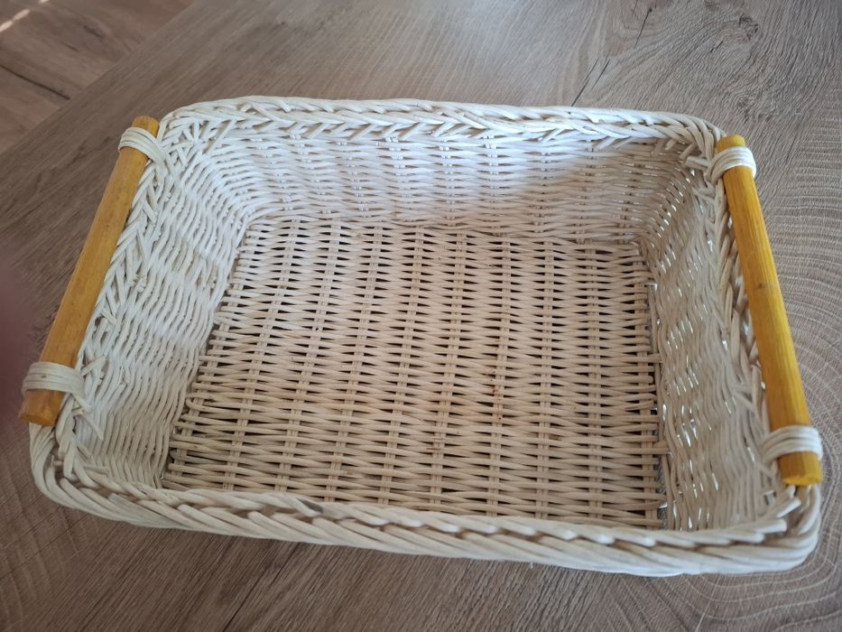 Koszyk rattanowy