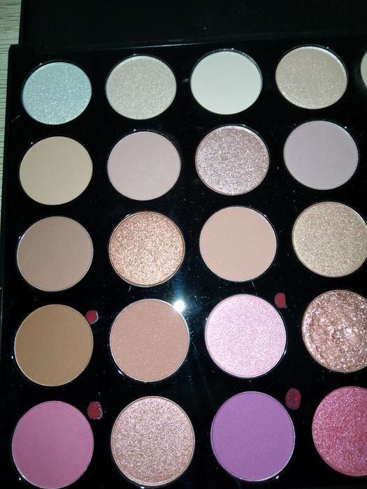 Morphe natural flirt paleta cieni do powiek