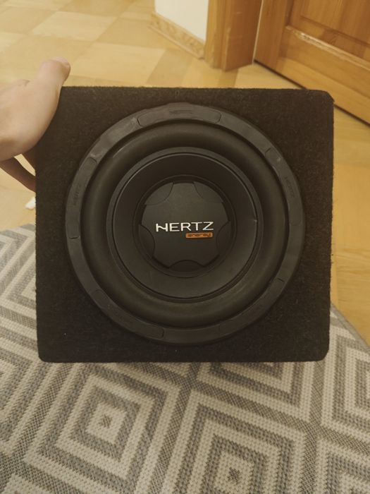 Skrzynka Basowa  Subwoofer Hertz bdb stan 500W (?)