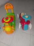 2 carrinhos para bebé