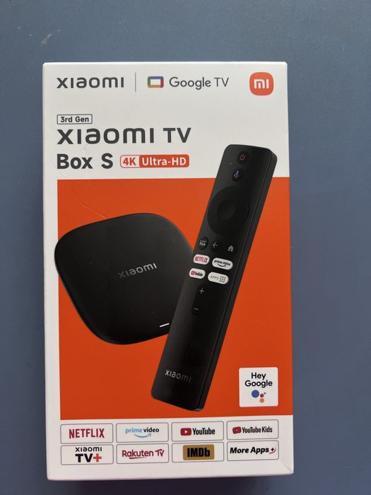 Смарт TV приставка Xiaomi TV Stick 4K