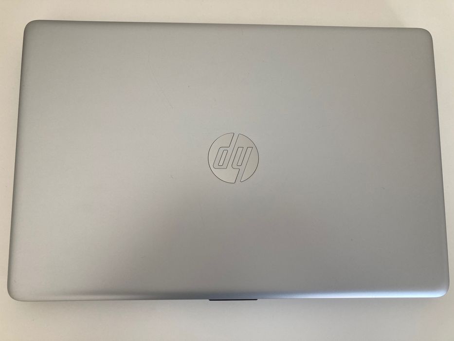 Portátil HP IntelCorei5 / 8gb ram / 500gb ssd * COMO NOVO