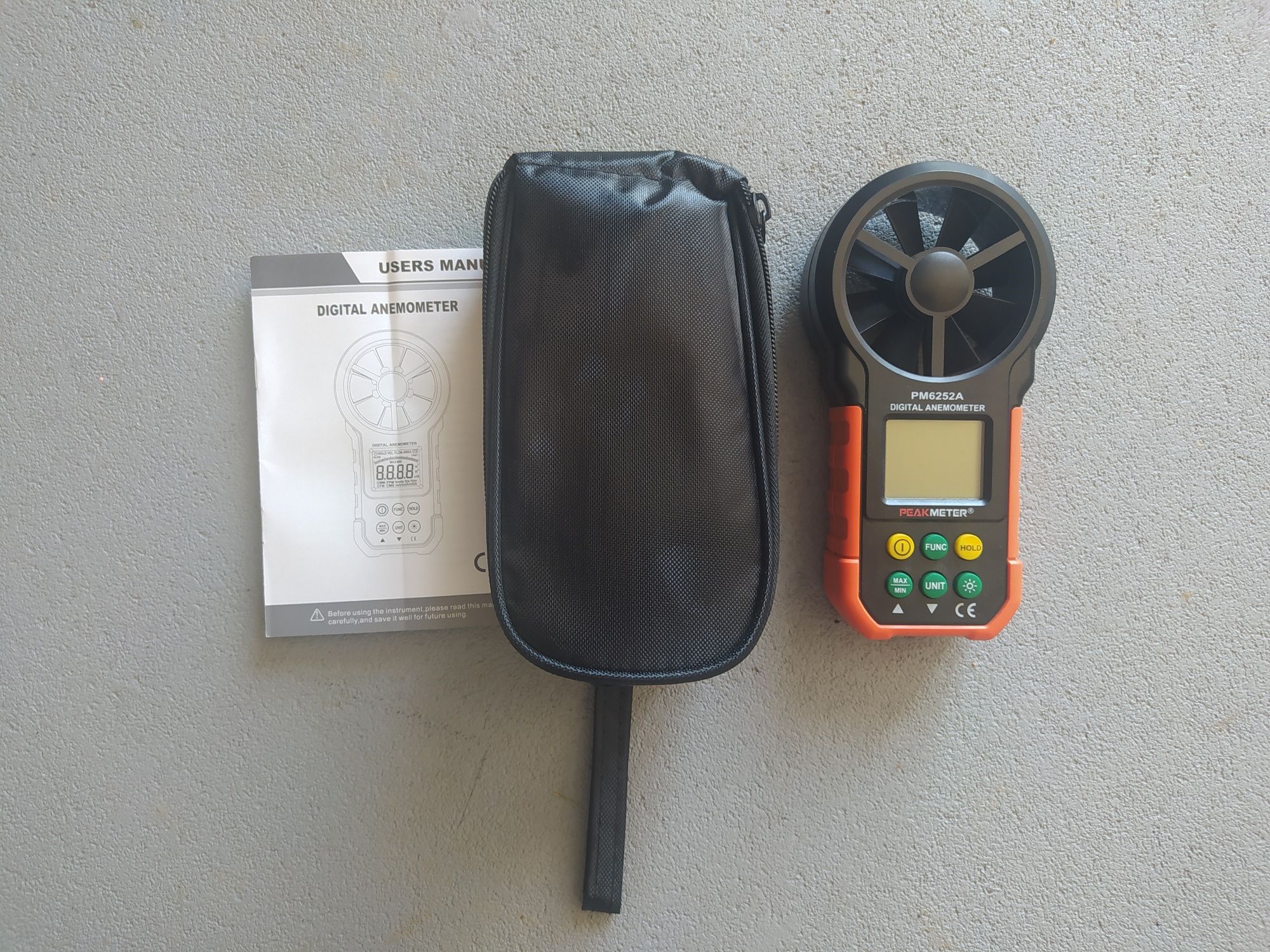Anemometr wiatromierz miernik prędkości powietrza wiatru PM6252A etui