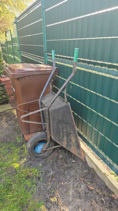 Taczka budowlana ogrodowa solidna (bez opony i dętki)