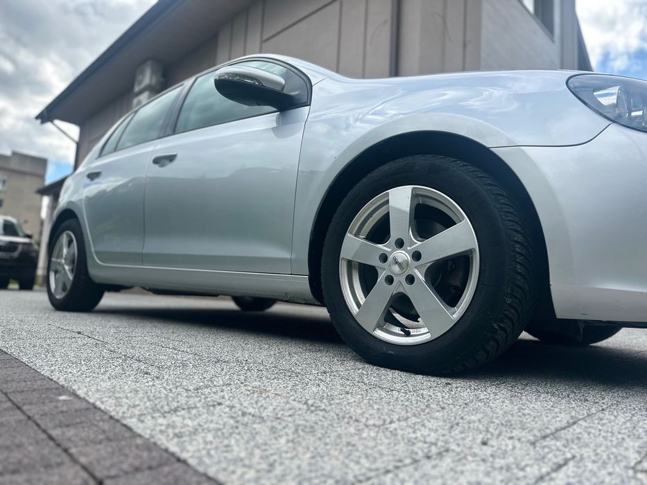 Volkswagen Golf VI 1.4 MPI