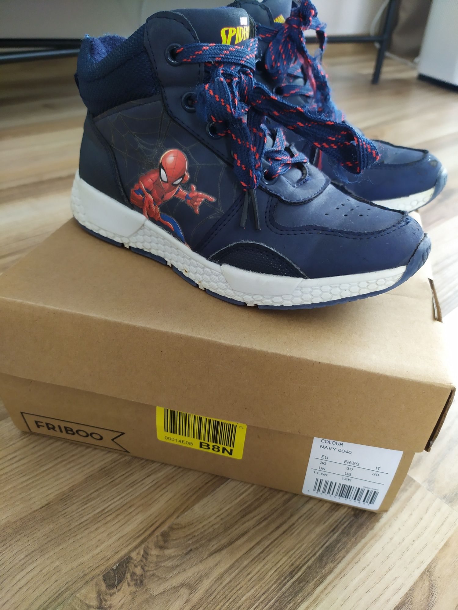 Marvel Spider-Man buty jesienne sneakersy Friboo r.30