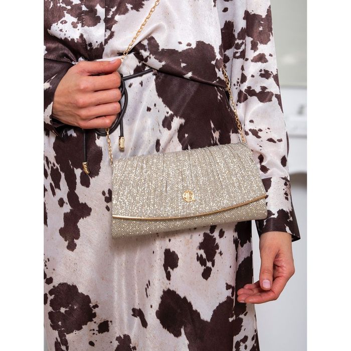 brokatowa, złota kopertówka damska z tkaniny syntetycznej - rovicky