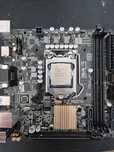 Procesor i7 7700K 4rdzenie/8 wątków 4,2GHz, + płyta główna z chlodzeni