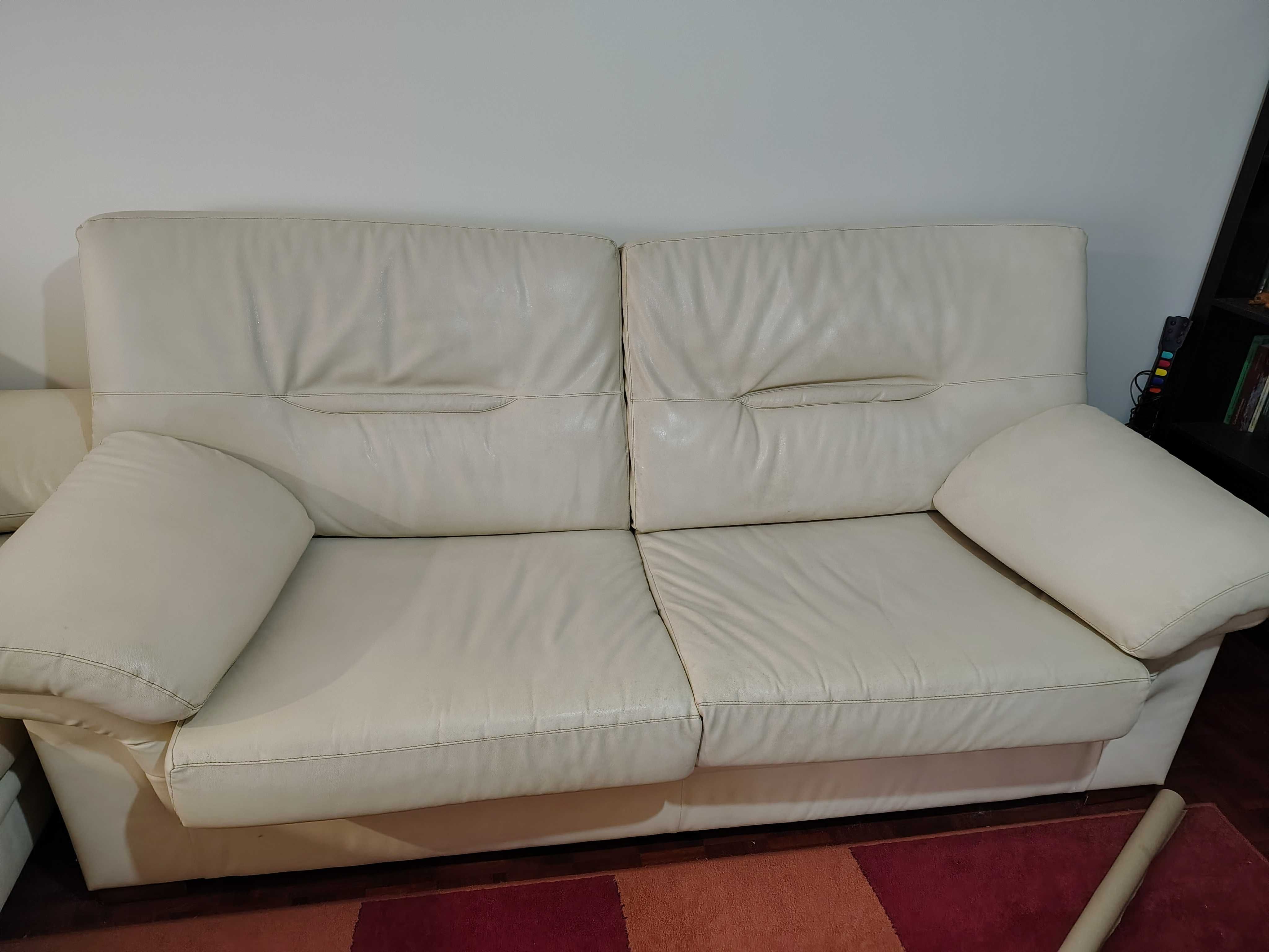 Conjunto de Sofás  - 3+2 lugares c/ cama