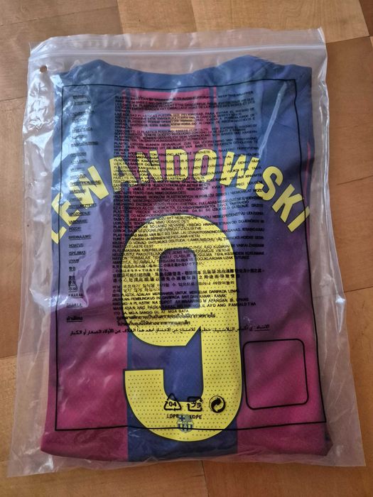 Nike Strój piłkarski FC Barcelona Lewandowski rozm.128