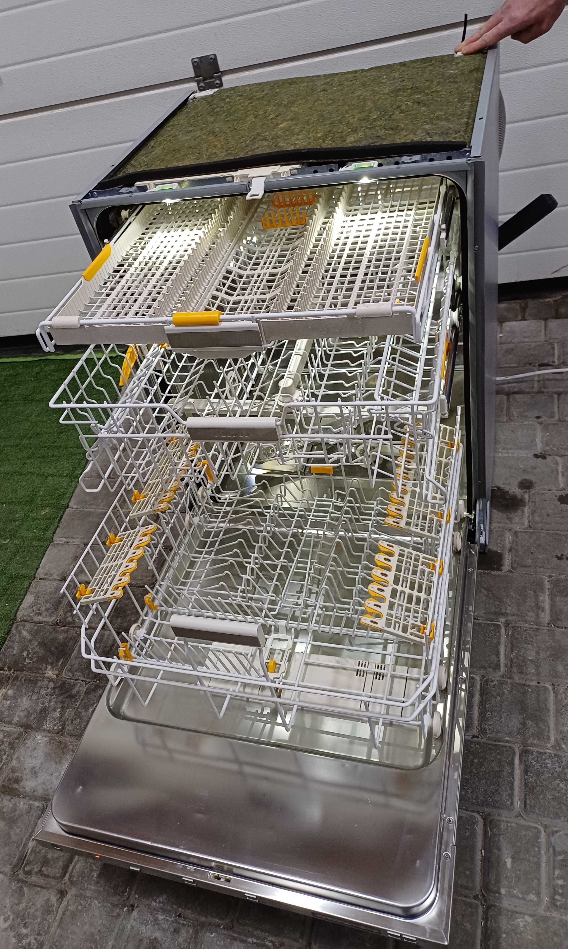 Посудомийна машина посудомийка 60см Miele G6575SCV Auto Open підсвітка