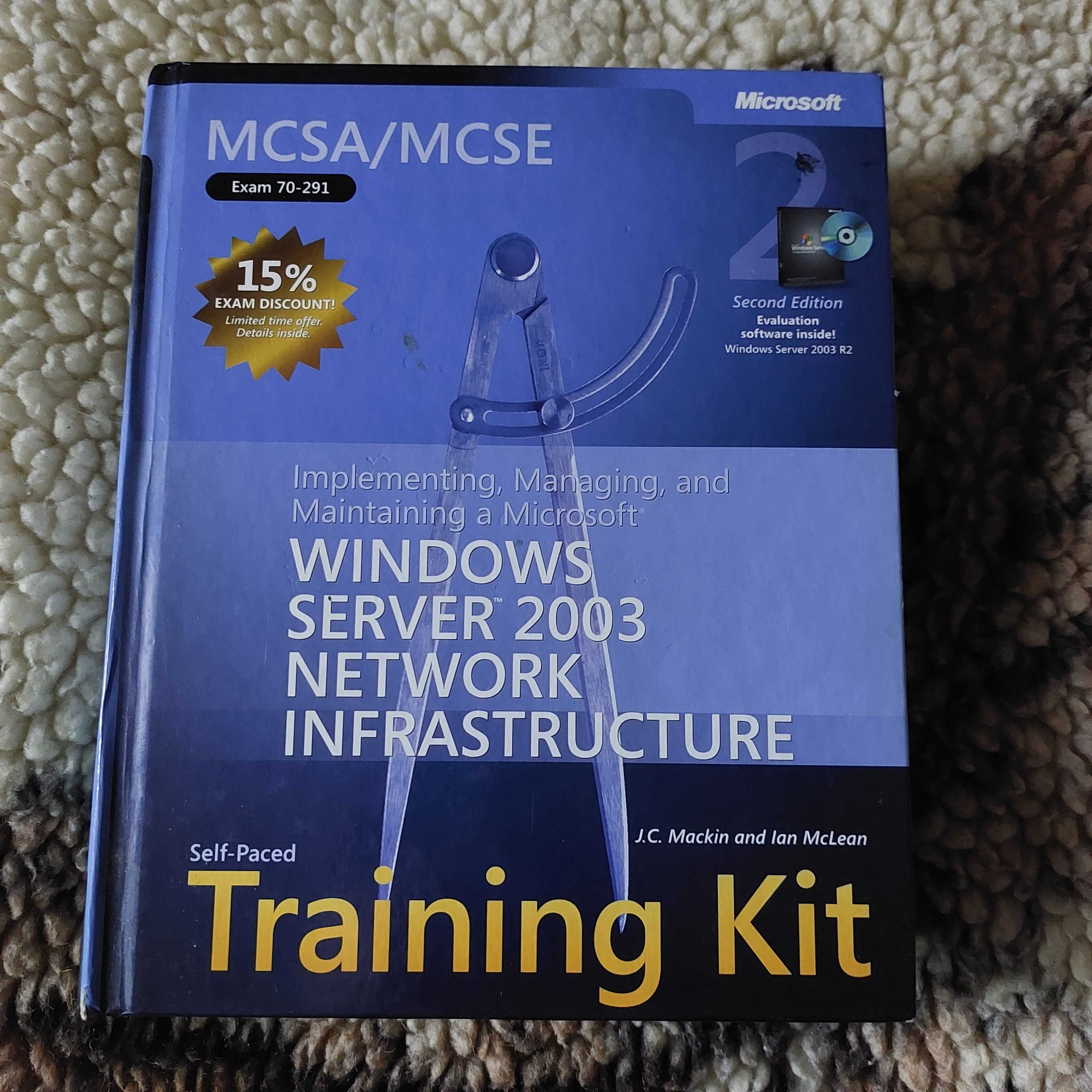 Microsoft Windows Serwer 2003 | gruba, duża, ciężka książka