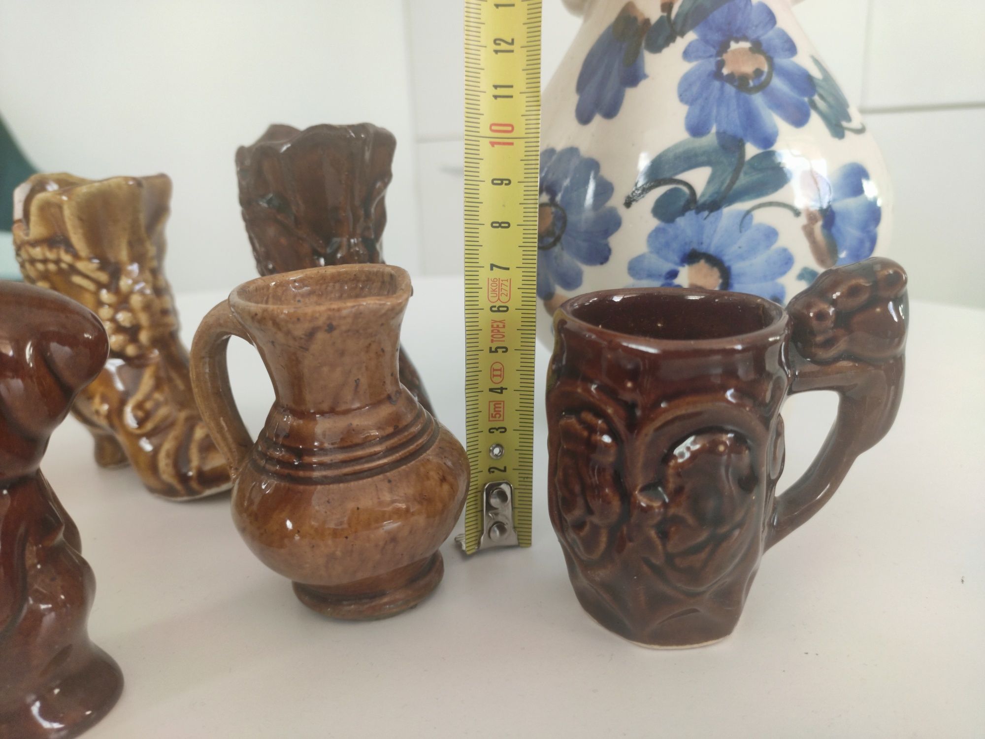 Kolekcjonerski zestaw porcelany: figurki, wazoniki, wazon, dwojaki
