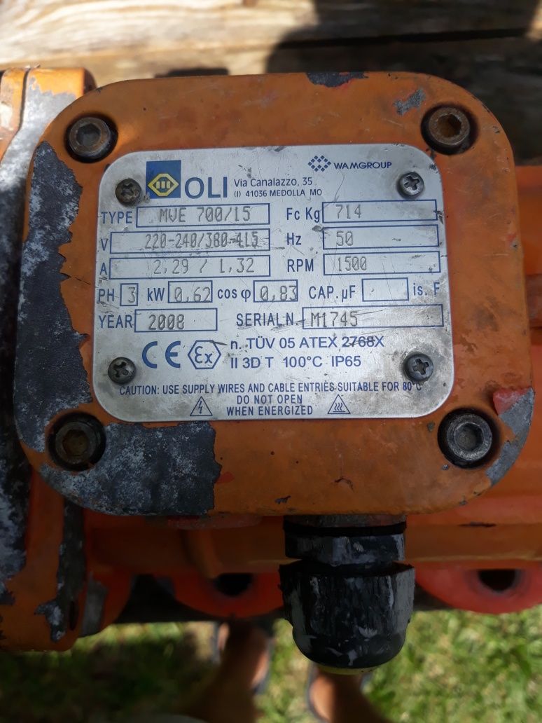 Sprzedam elektro wibrator Mwe700