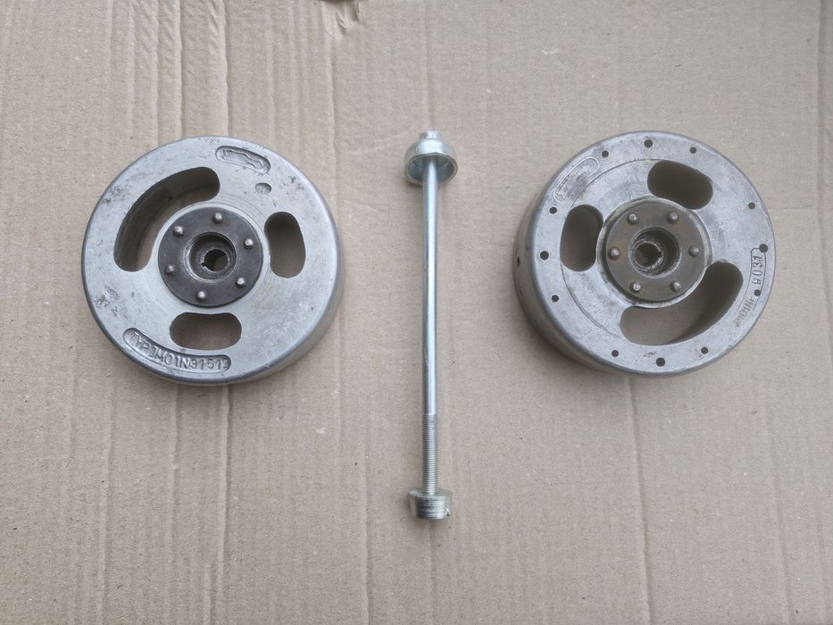 Części Żak MR2, Ryś, Komar 230,231, gaźnik, magneta,śruba