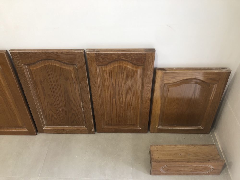 14 Portas cozinha carvalho maciço + 5 frentes de gaveta