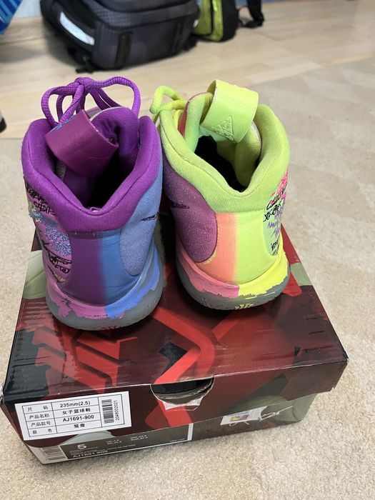 Nike kyrie 37 р кросівки для валейболу