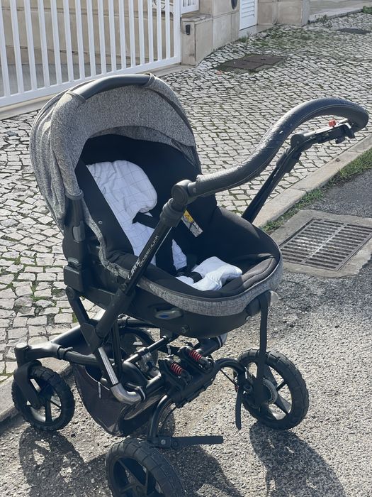 Vendo carrinho Jané + ovo matrix light + base isofix