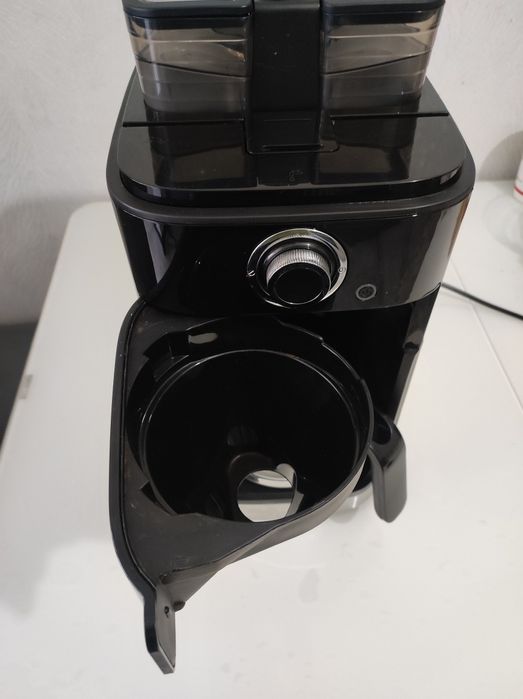 Крапельна кавоварка Philips HD7769/00