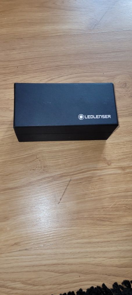 Lararka Led lenser p7.2