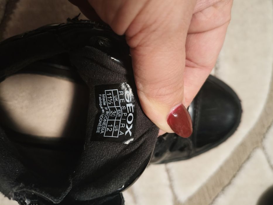 Sprzedam buty dziewczęce Gеox