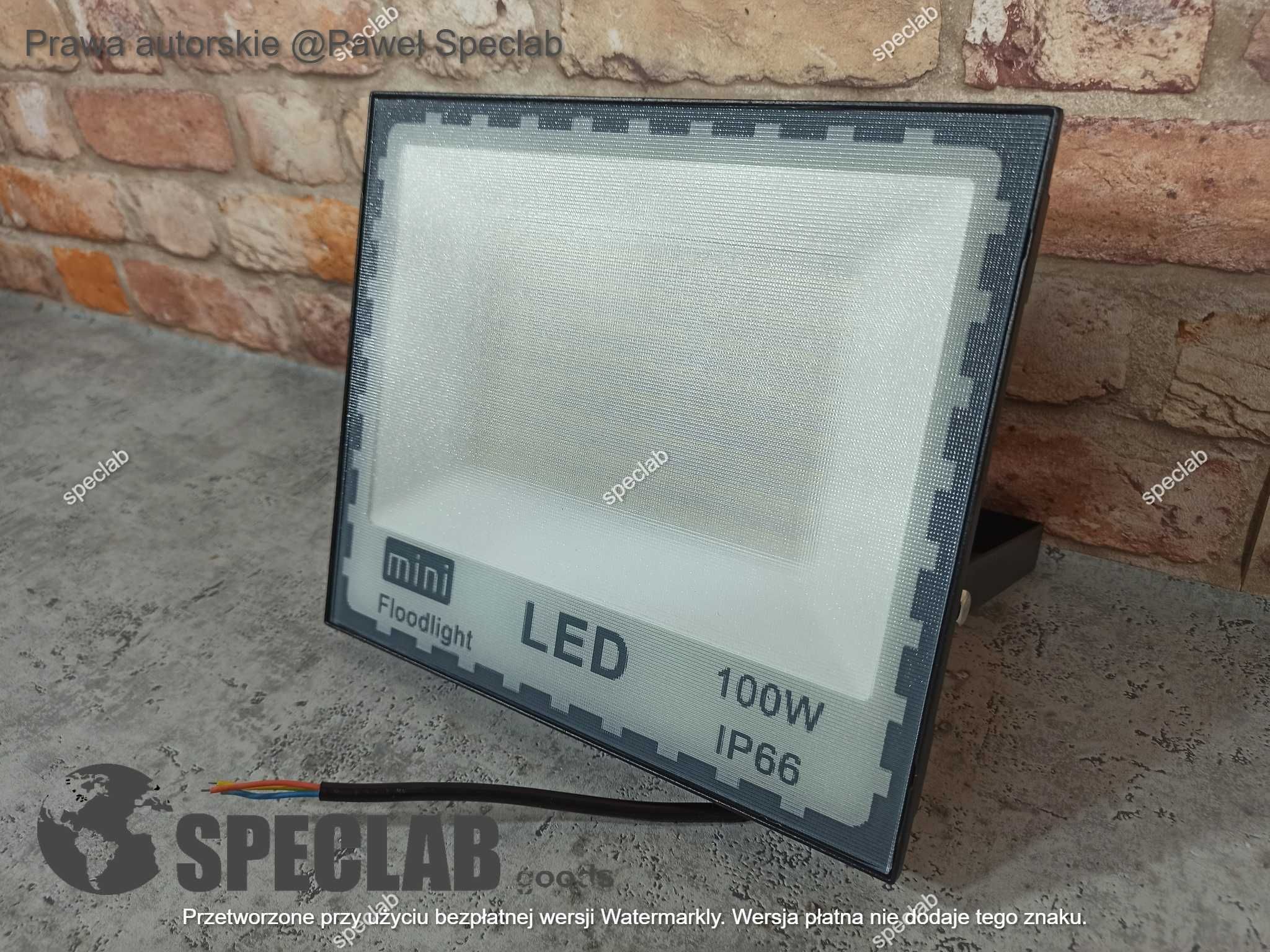 LED Naświetlacz 100W, klasa A