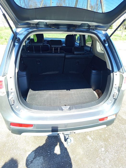 Mitsubishi Outlander 2,2 дизель