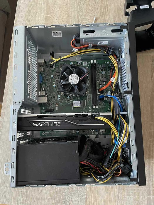DELL Vostro 3670 i5-8400/16GB RAM/256GB NVMe/GTX1050Ti 4GB