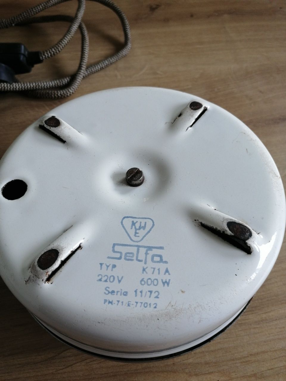 Maszynka elektryczna z czasów PRL sprawna Selfa+ kabel