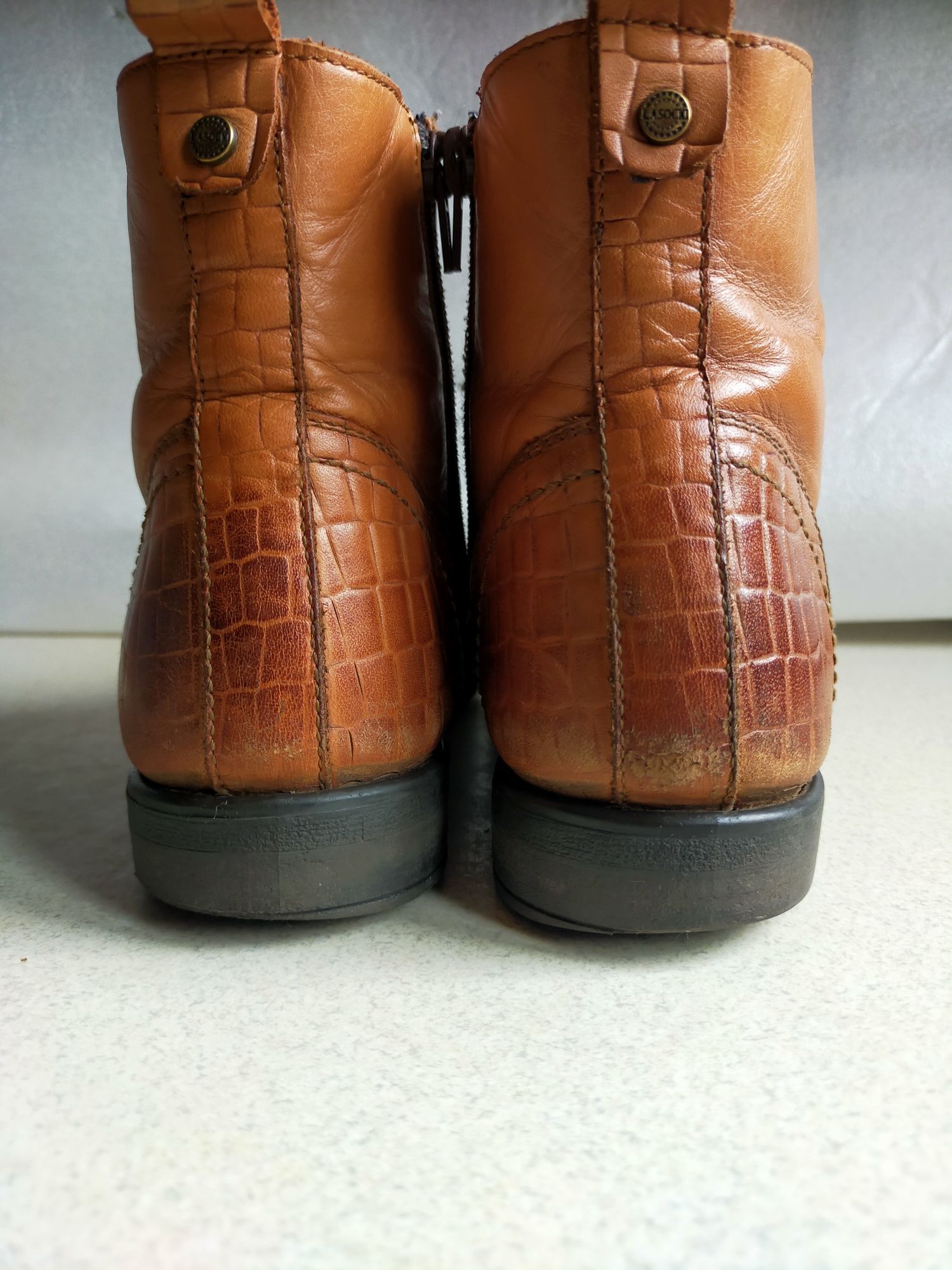Buty kozaki trapery Lasocki skórzane 39