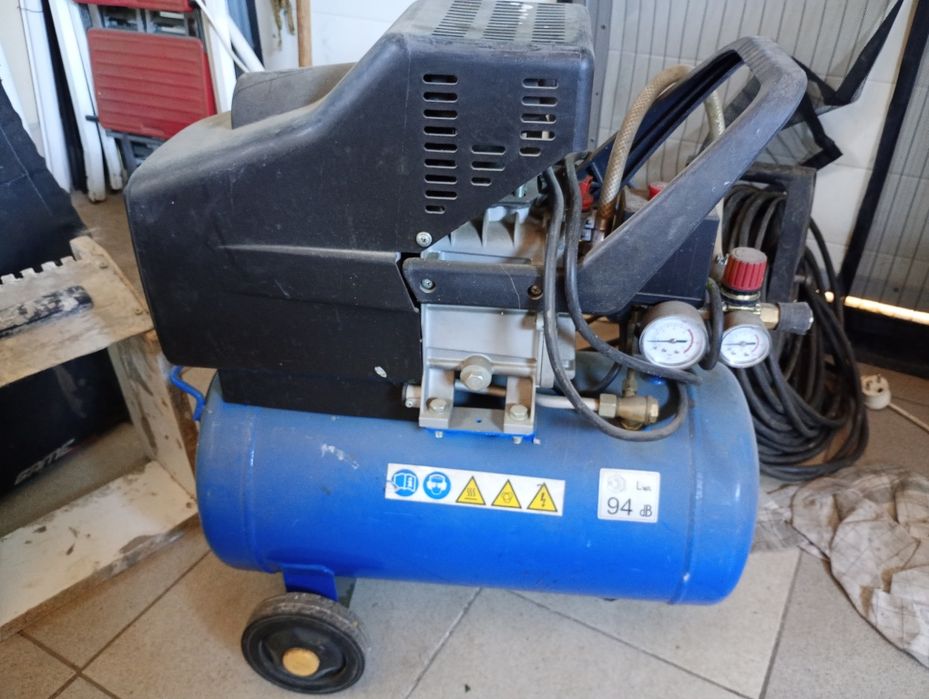 Kompresor Sprężarka 24l na 230V