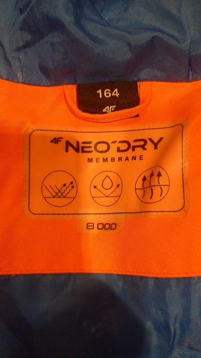 Kurtka narciarska 4f neodry 164