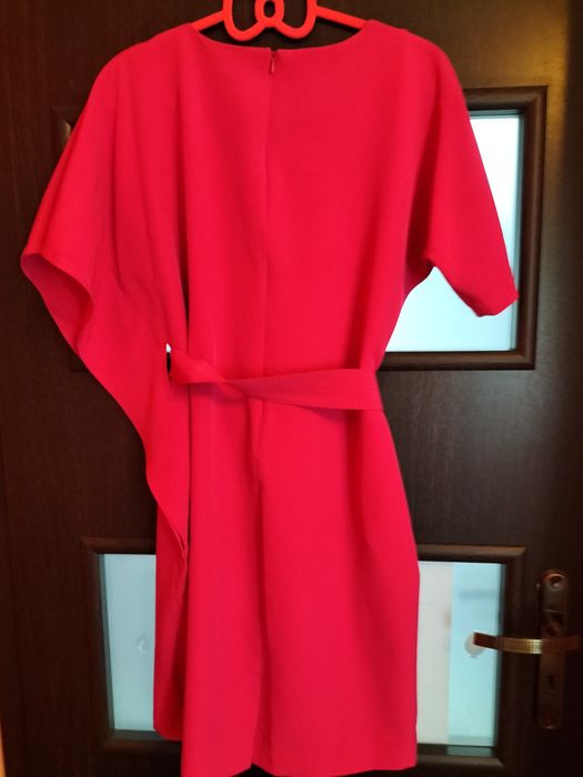 Różowa sukienka roz 42