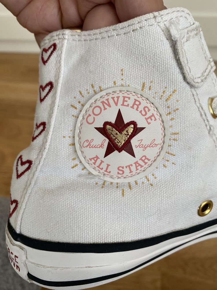 Wysokie Trampki Converse Chuck Taylor Ctas 1V Hi r. 33