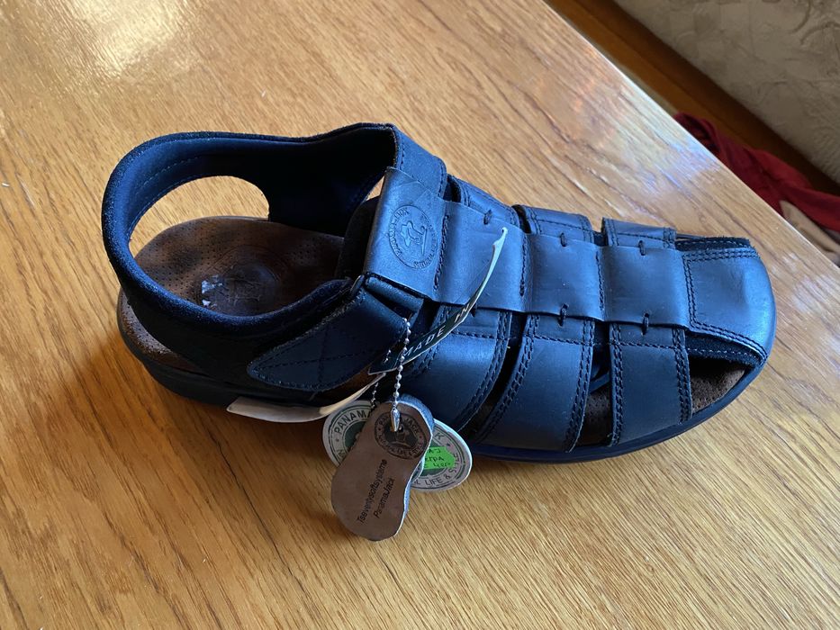 Босоніжки для чоловіка