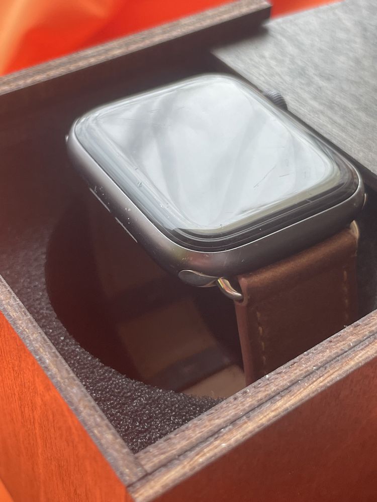 Годинник Apple Watch 4 series, 44 mm, Space Gray, Епл Вотч