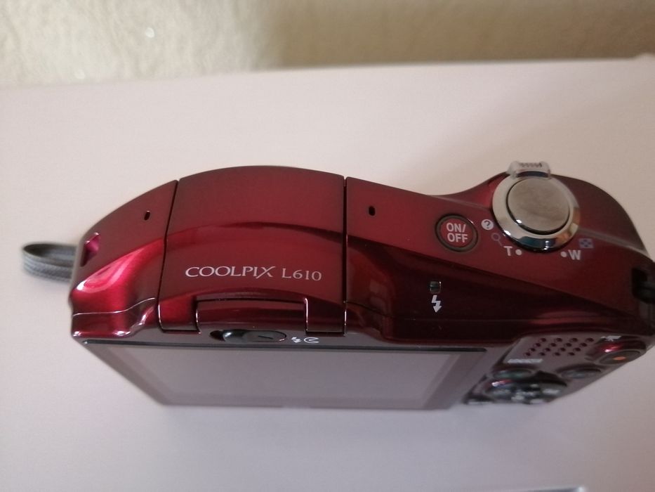 Цифровий фотоапарат Nikon coolpix