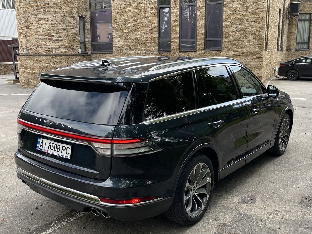 2022 Lincoln AVIATOR  Plug-in hybrid По наявності