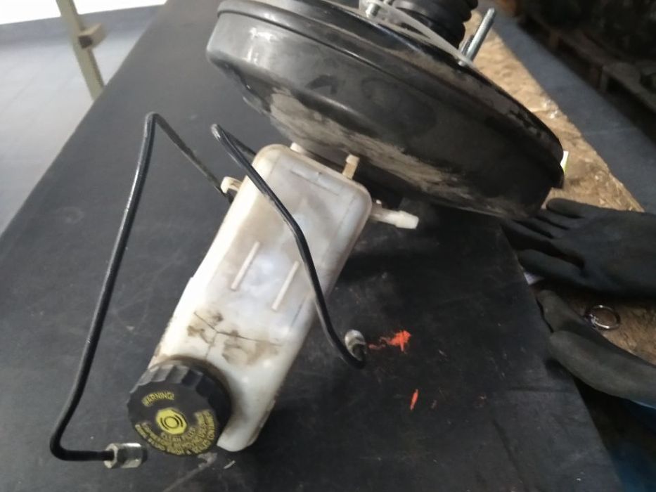 Servo freio Opel Corsa D