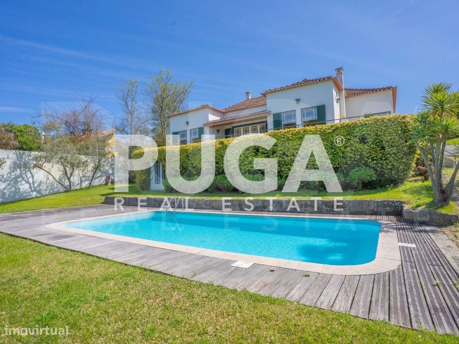 Moradia com jardim e piscina a 500m da Praia de Francelos