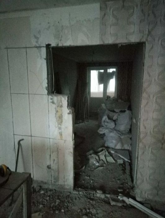 демонтажные работы демонтаж стен, перегородок (штукатурки