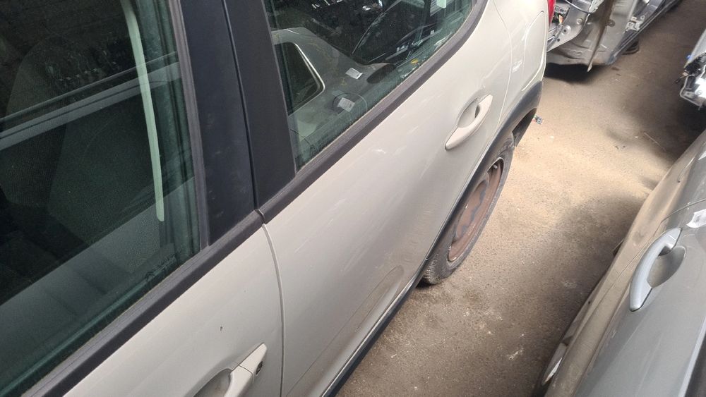 Porta trás esquerda CITROËN C3 III (SX)